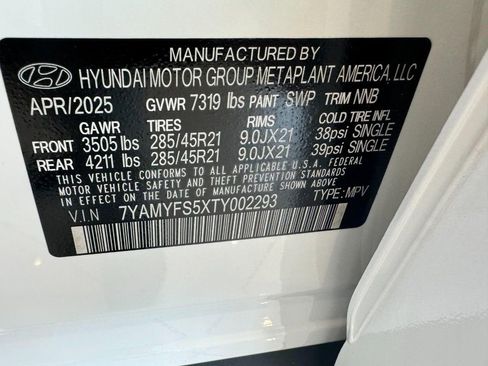 New 2026 Hyundai Ioniq 9 Calligraphy image 20