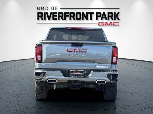 New 2026 GMC Sierra 1500 Elevation w/ Elevation Premium Package AWD/4WD image 4