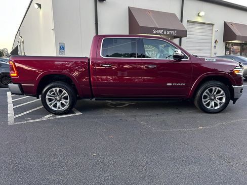 Used 2019 RAM 1500 Limited AWD/4WD image 2