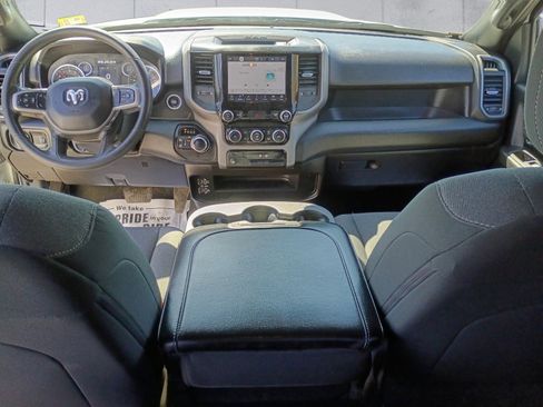 Used 2024 RAM 2500 Tradesman w/ Chrome Appearance Group AWD/4WD image 11