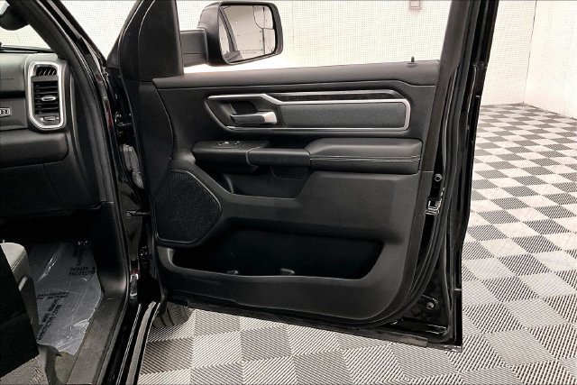 Used 2023 RAM 1500 Big Horn AWD/4WD image 22