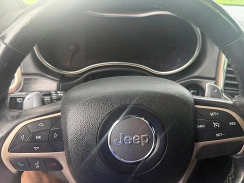 Used 2014 Jeep Grand Cherokee Limited AWD/4WD image 15