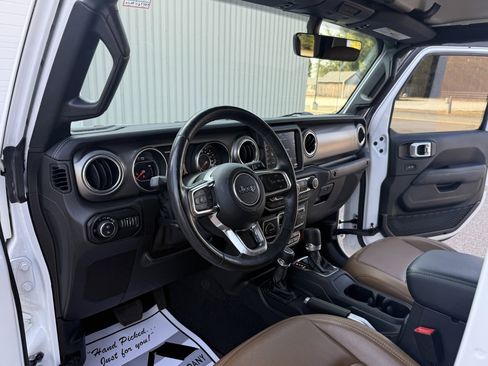 Used 2020 Jeep Gladiator Rubicon w/ Dual Top Group image 22