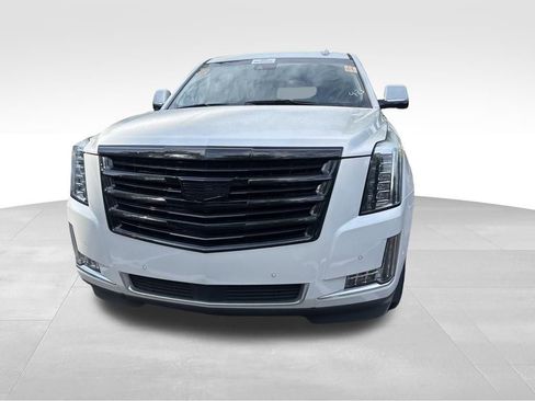 Used 2020 Cadillac Escalade ESV Premium Luxury RWD image 5