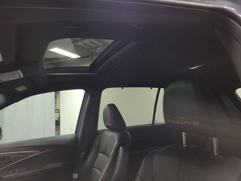 Used 2022 Honda Passport TrailSport image 16