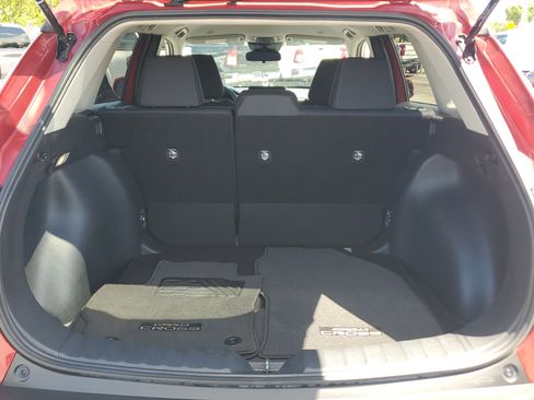 Used 2023 Toyota Corolla Cross LE image 14