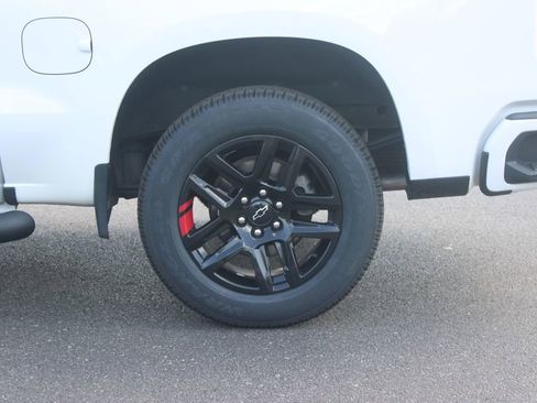 Used 2021 Chevrolet Silverado 1500 RST w/ Redline Edition AWD/4WD image 17