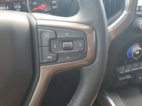Used 2023 Chevrolet Silverado 2500 High Country AWD/4WD image 20