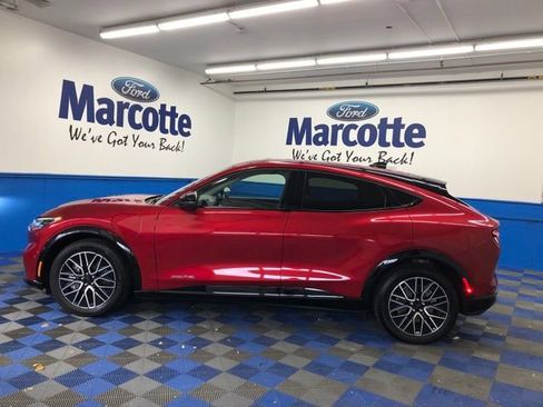 Certified 2024 Ford Mustang Mach-E Premium image 2