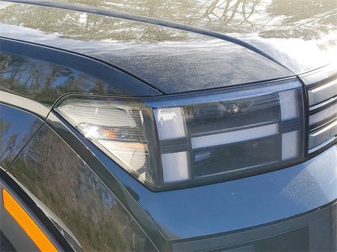 Used 2025 Hyundai Santa Fe SEL image 9