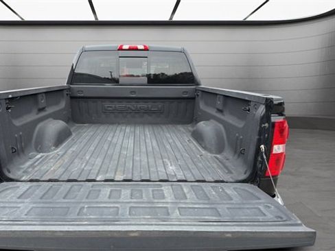 Used 2015 GMC Sierra 2500 Denali image 36