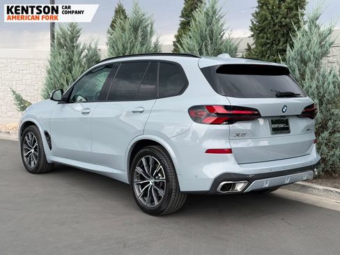 Used 2026 BMW X5 xDrive40i w/ M Sport Package AWD/4WD image 4