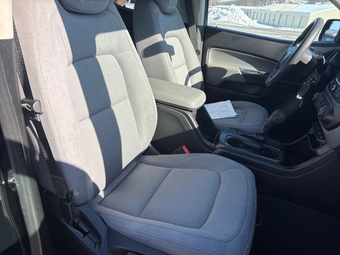 Used 2019 Chevrolet Colorado W/T image 19