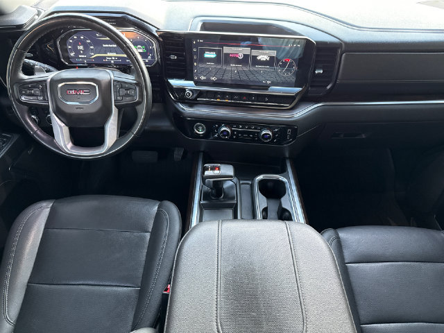 Used 2023 GMC Sierra 1500 SLT w/ SLT Premium Package AWD/4WD image 11