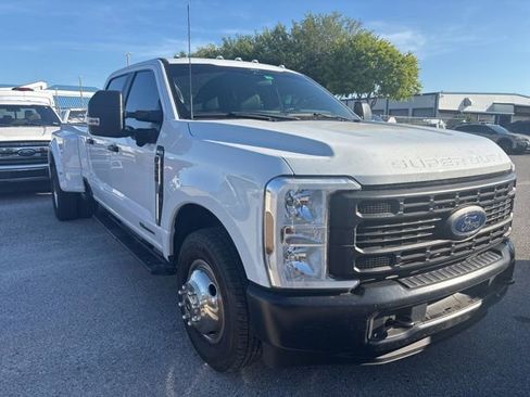 Used 2024 Ford F350 XL w/ 360-Degree Camera Package image 3