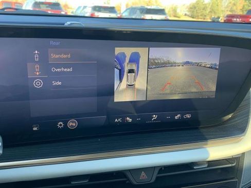 New 2025 Buick Envision Avenir image 11