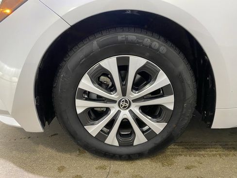 Certified 2022 Toyota Corolla LE image 22