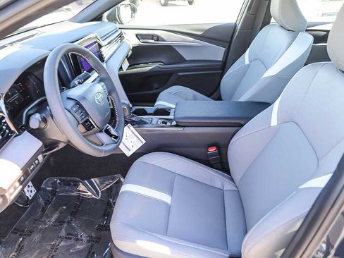 New 2026 Toyota Camry SE image 19