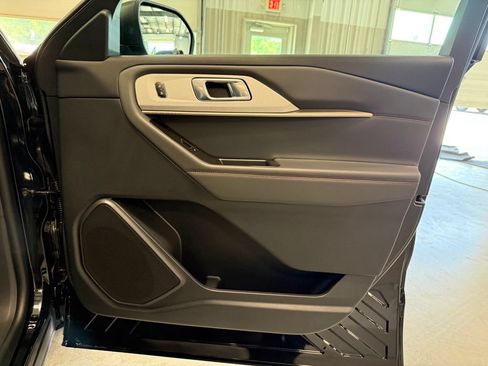 New 2026 Ford Explorer Active AWD/4WD image 34
