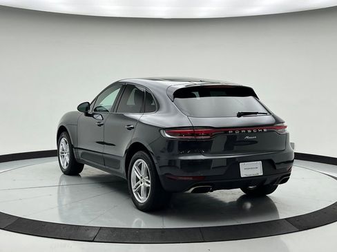 Used 2021 Porsche Macan image 3
