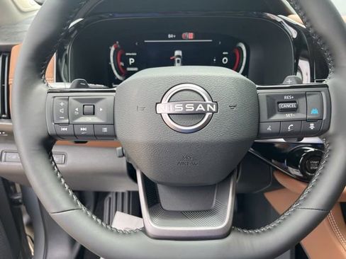 New 2026 Nissan Pathfinder Platinum FWD image 13