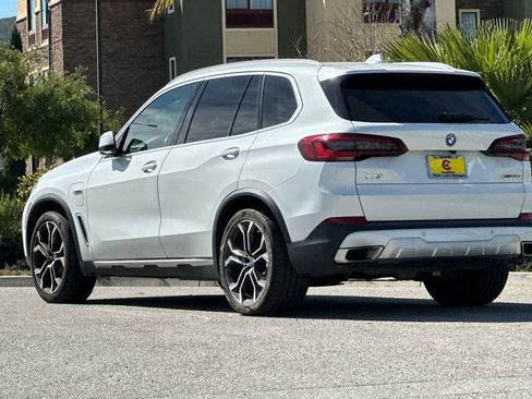 Used 2023 BMW X5 xDrive45e w/ Executive Package image 5