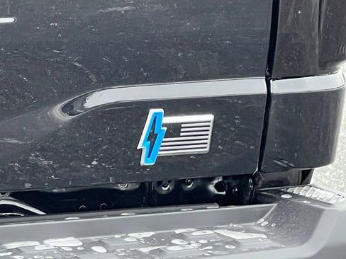 New 2025 Ford F150 Lightning XLT AWD/4WD image 6
