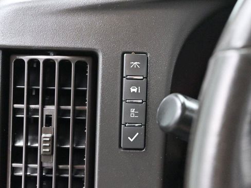 Used 2023 Chevrolet Express 2500 w/ Driver Convenience Package RWD image 26