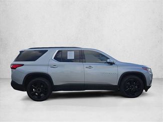 Used 2019 Chevrolet Traverse LT w/ LT Premium Package FWD video 4