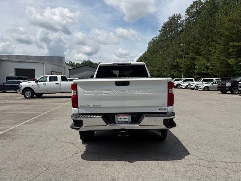 Used 2023 Chevrolet Silverado 2500 LT w/ Convenience Package AWD/4WD image 6