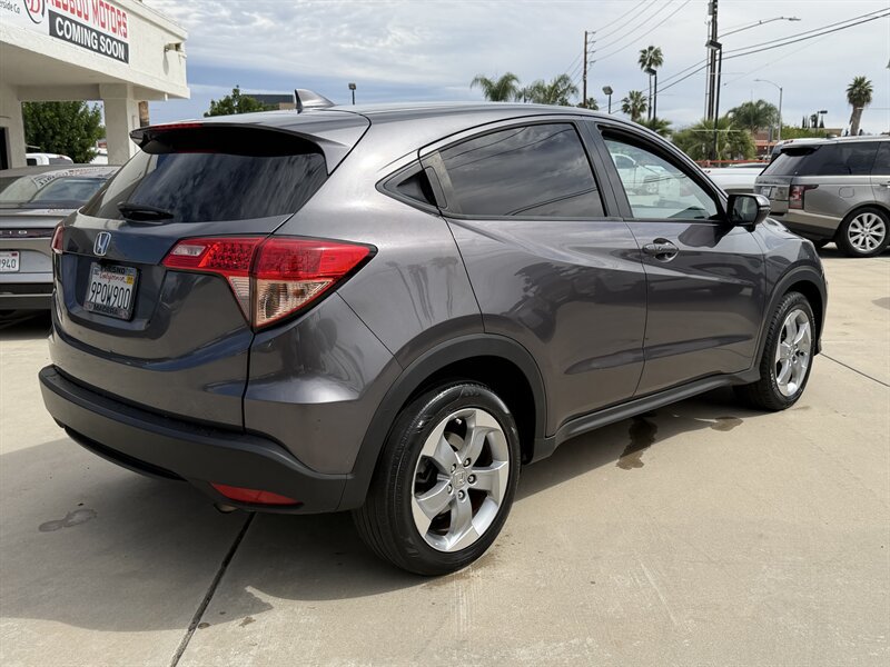 Used 2016 Honda HR-V EX image 5