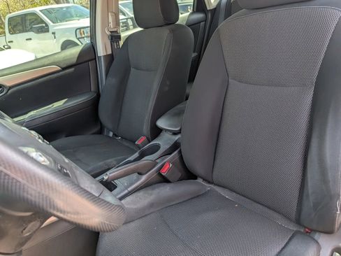 Used 2019 Nissan Sentra S image 8