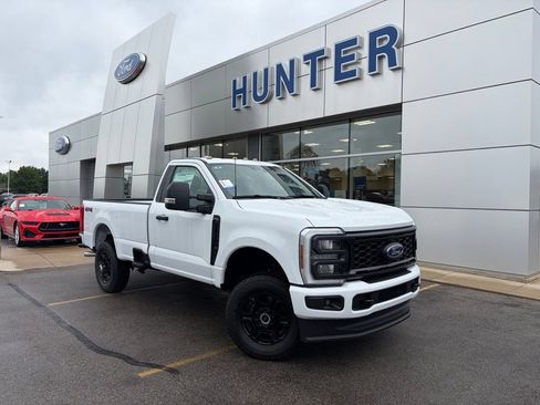 New 2026 Ford F250 XL AWD/4WD image 1