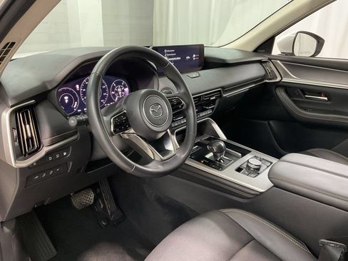 Used 2024 MAZDA CX-90 Plug-In Hybrid w/ Premium Pkg AWD/4WD image 17