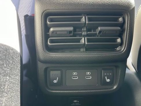 New 2026 Nissan Leaf Platinum+ w/ Cargo Package (Platinum+) image 28