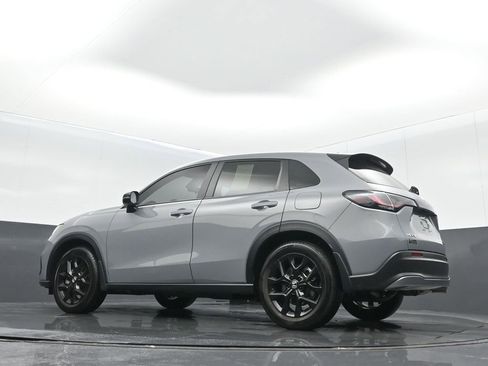 Certified 2025 Honda HR-V Sport image 17