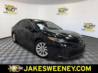 Used 2018 Toyota Camry LE w/ Audio Package FWD video 1