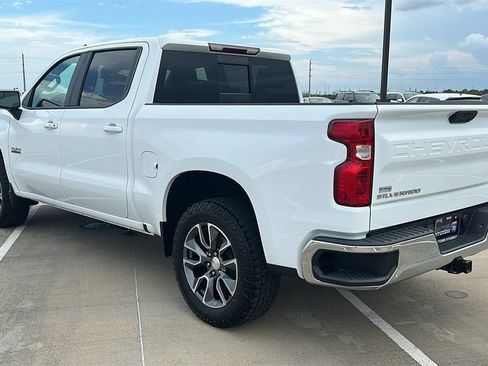 Used 2022 Chevrolet Silverado 1500 LT w/ Texas Edition Plus RWD image 11