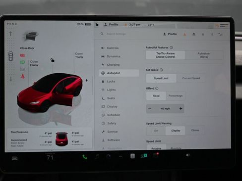 Used 2024 Tesla Model 3 Standard Range image 26