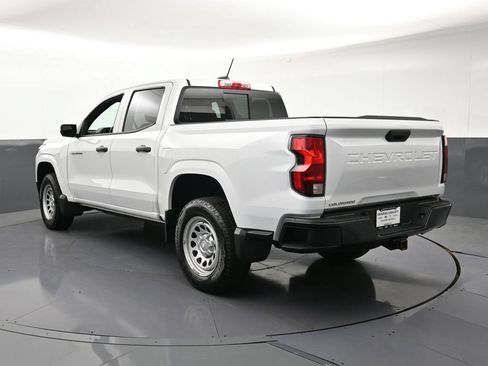 Used 2023 Chevrolet Colorado W/T RWD image 3