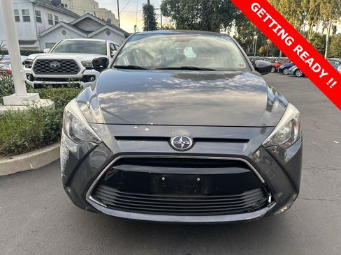 Used 2016 Scion iA image 2