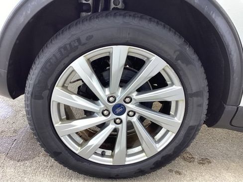 Used 2021 Ford Escape Titanium w/ Titanium Elite Package AWD/4WD image 7