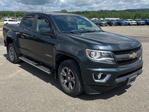 Used 2018 Chevrolet Colorado Z71 AWD/4WD image 1