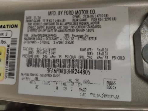 Used 2017 Ford Fusion Platinum image 33