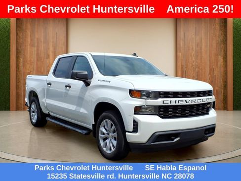 Certified 2020 Chevrolet Silverado 1500 Custom w/ Custom Value Package AWD/4WD image 1