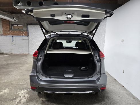 Used 2020 Nissan Rogue SL image 39