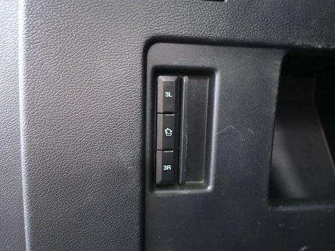Used 2022 Ford Expedition XLT AWD/4WD image 42