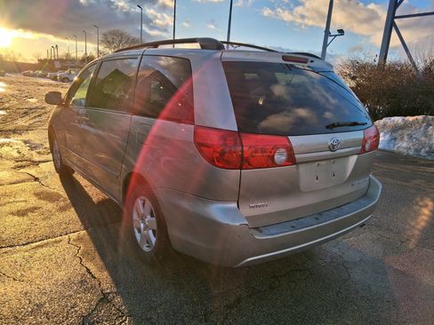 Used 2006 Toyota Sienna LE image 6
