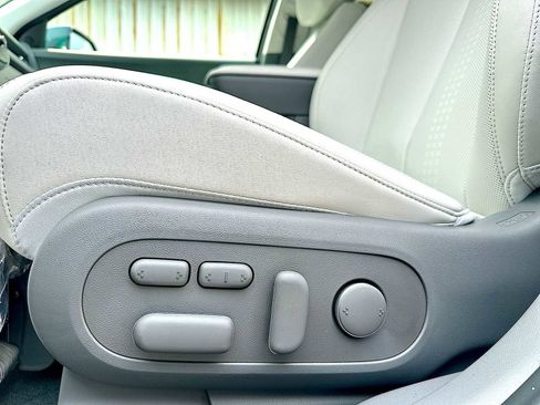 New 2026 Hyundai Ioniq 5 Limited image 14