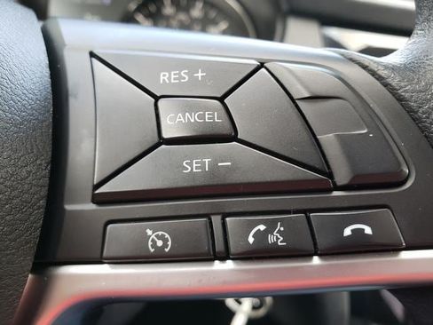 Used 2017 Nissan Rogue S AWD/4WD image 22
